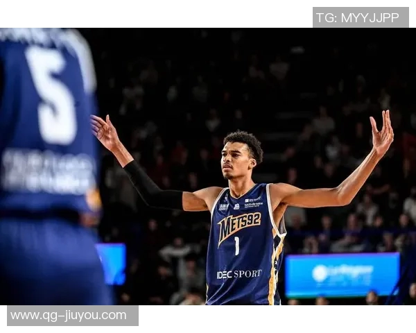 杜兰特与阿门在2K游戏中选择文班亚马阿门从不使用自己角色的原因揭秘