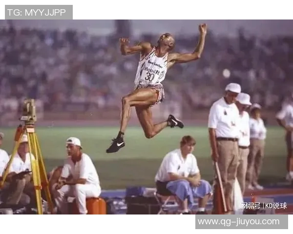 林书豪盛赞鲍威尔努力精神期待他在赛场上取得更大成功