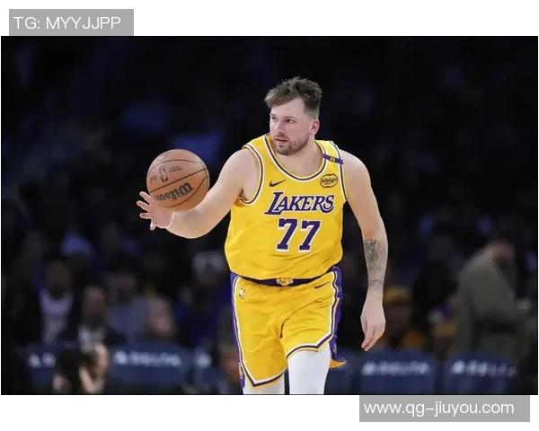 东契奇称詹姆斯虽缺席训练但分享经验对球队帮助巨大