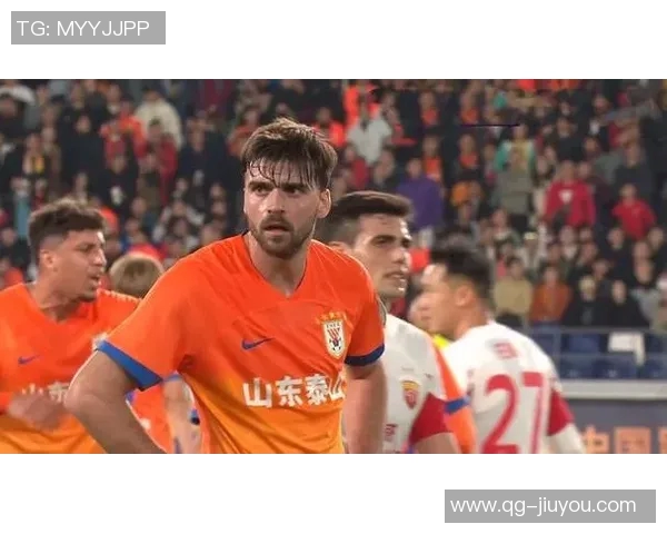 中超年度颁奖盛典揭晓瓦科荣膺最佳球员刘殿座获最佳门将拉莫斯当选最佳教练